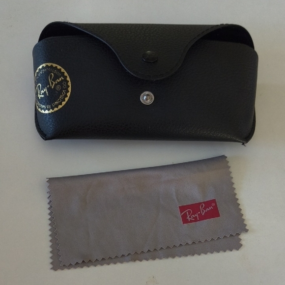 Ray-Ban Classic Black Eyewear Case - Picture 4 of 5